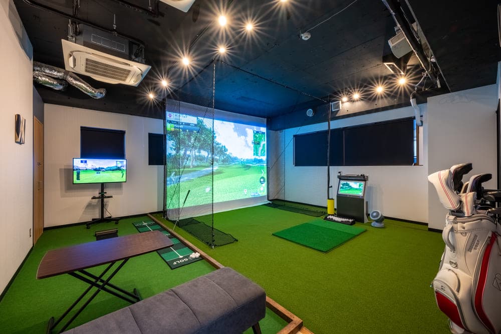インドアゴルフ